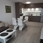 Deluxe 3 * Saints Constantine and Helena