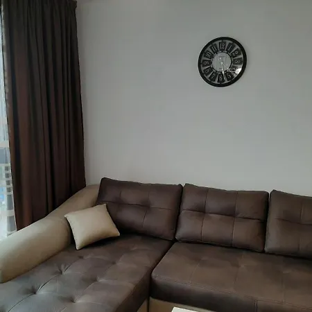 Deluxe 3