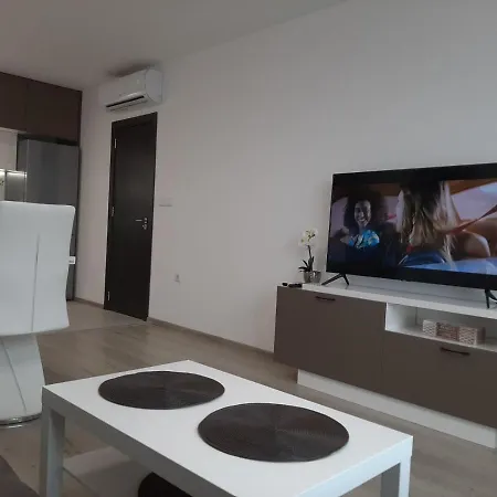 Apartamento Deluxe 3 Saints Constantine and Helena