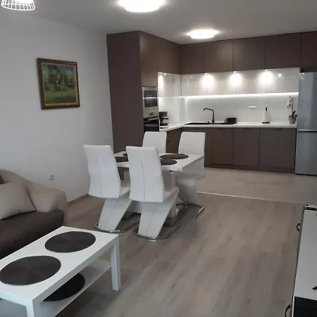 Deluxe 3 Apartamento