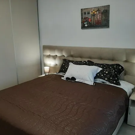 Deluxe 3 Apartment Saints Constantine and Helena