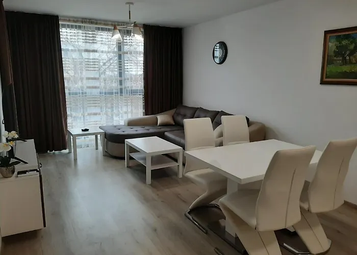 Deluxe 3 Apartament